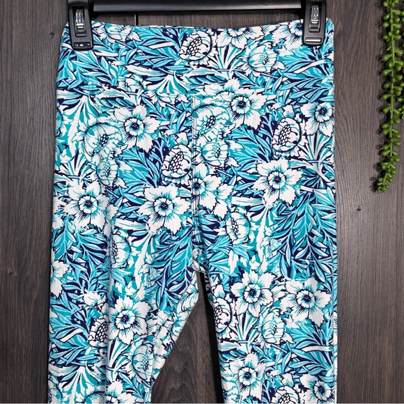 🌼3/$30🌼LulaRoe Floral Tropical Printed One Size Leggings - Picture 7 of 16